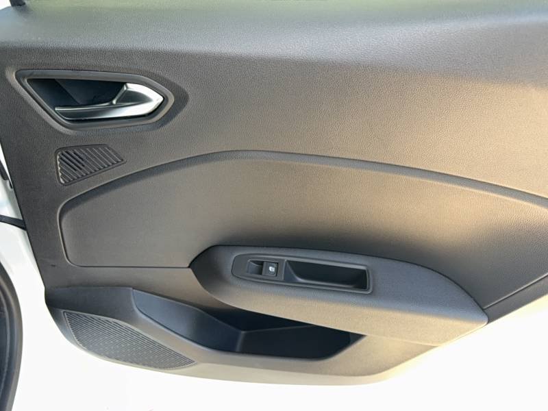 Renault Clio - Photo 12