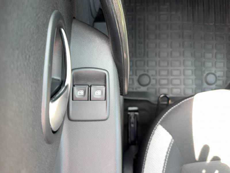 Dacia Sandero - Photo 13