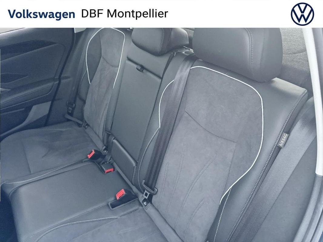 Volkswagen Tiguan - Photo 12