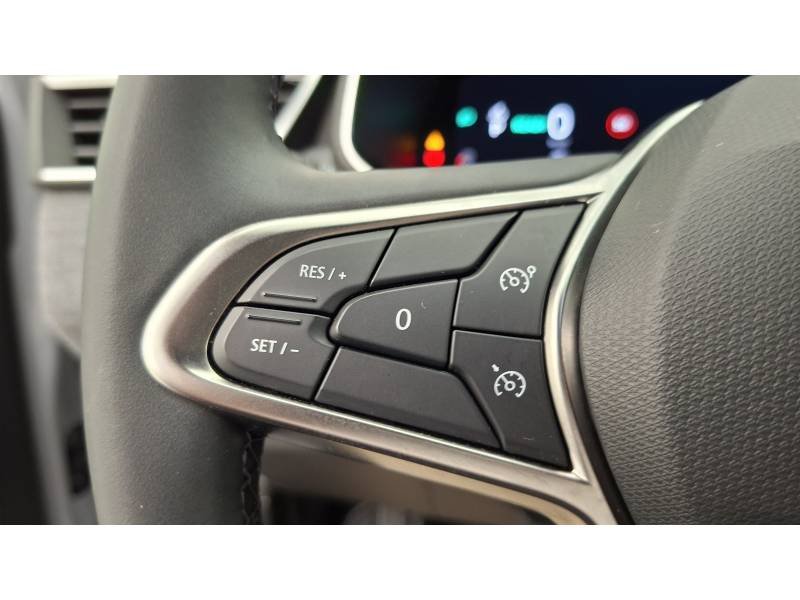 Renault Clio - Photo 26