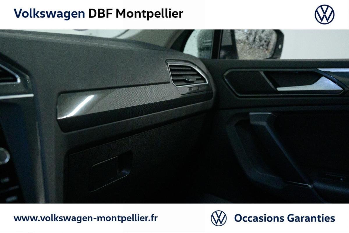 Volkswagen Tiguan - Photo 2