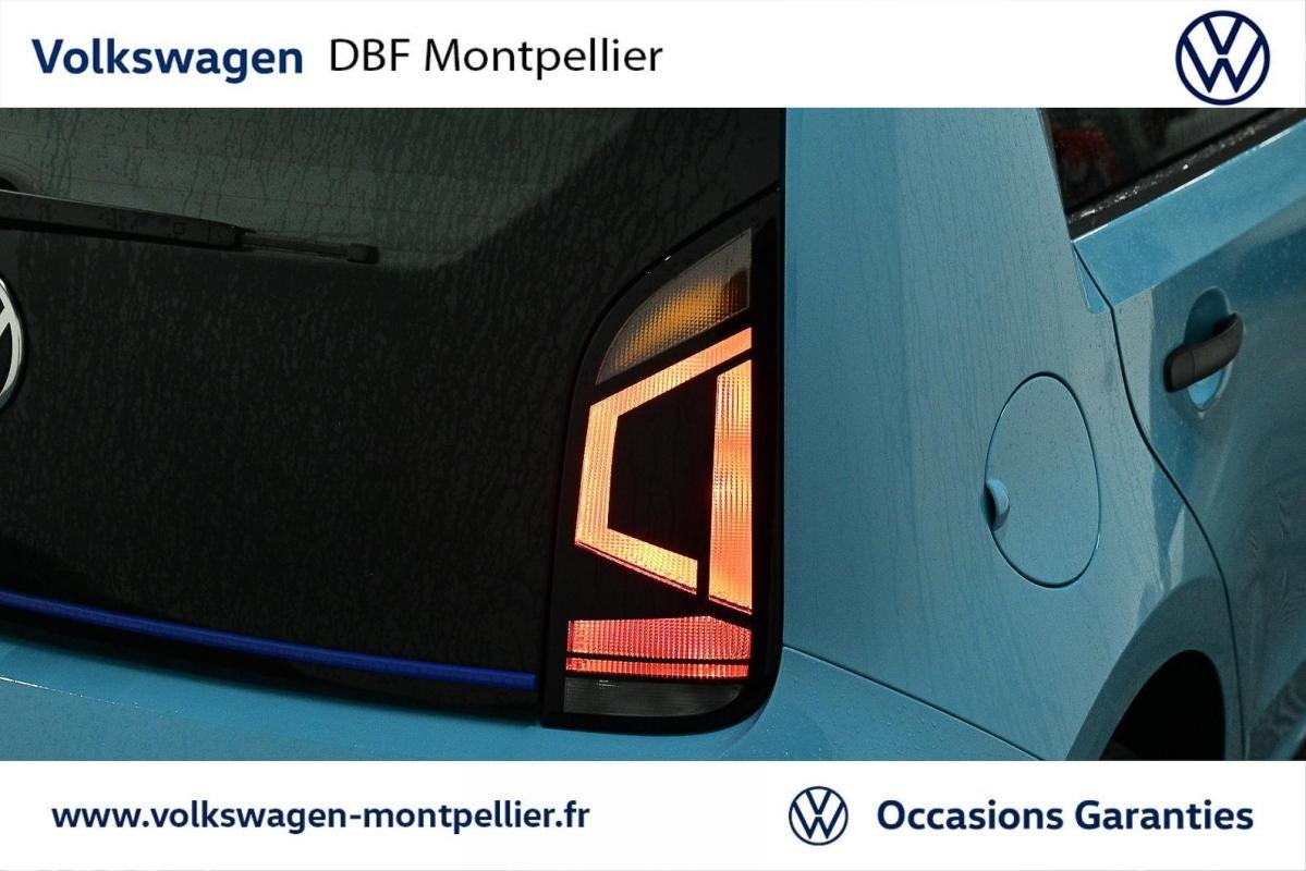 Volkswagen E-Up! - Photo 17
