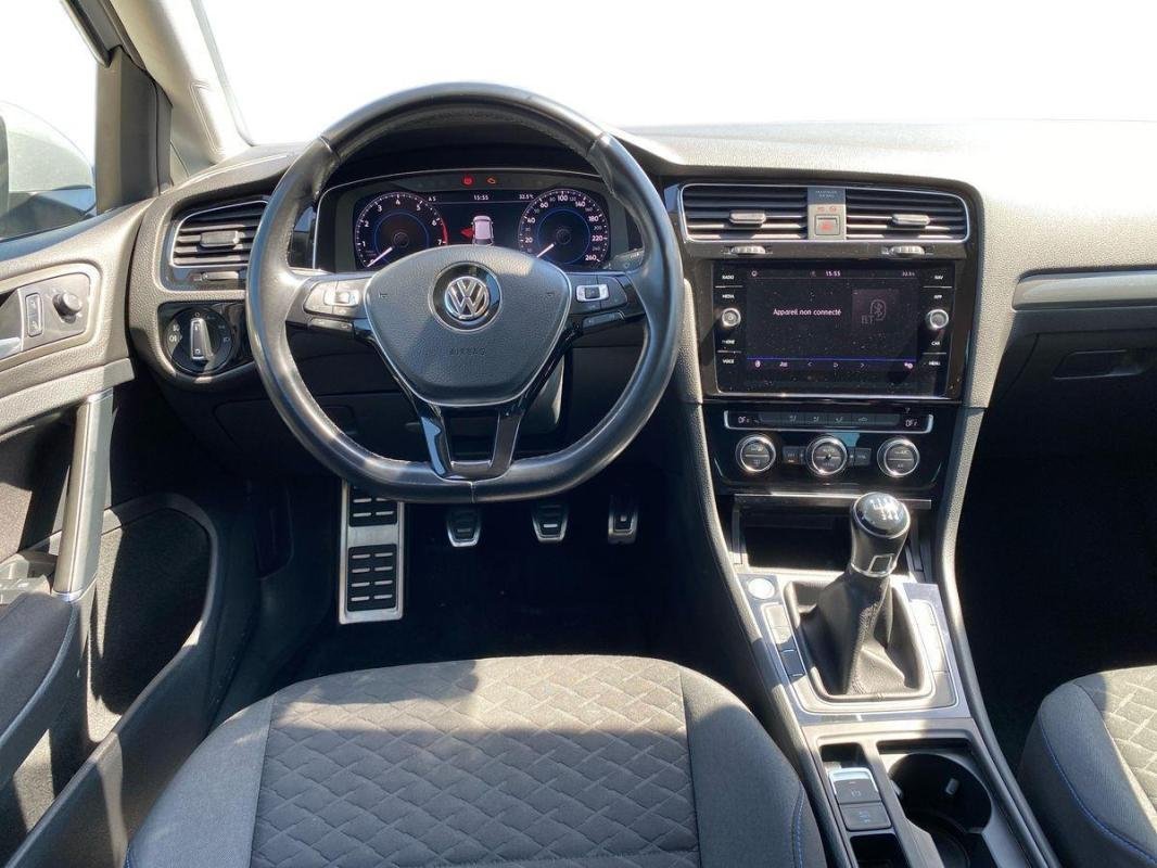 Volkswagen Golf - Photo 24