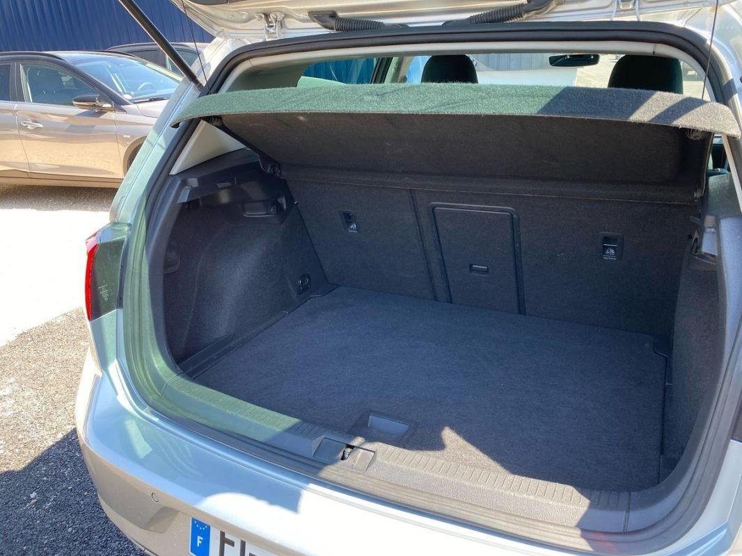 Volkswagen Golf - Photo 32