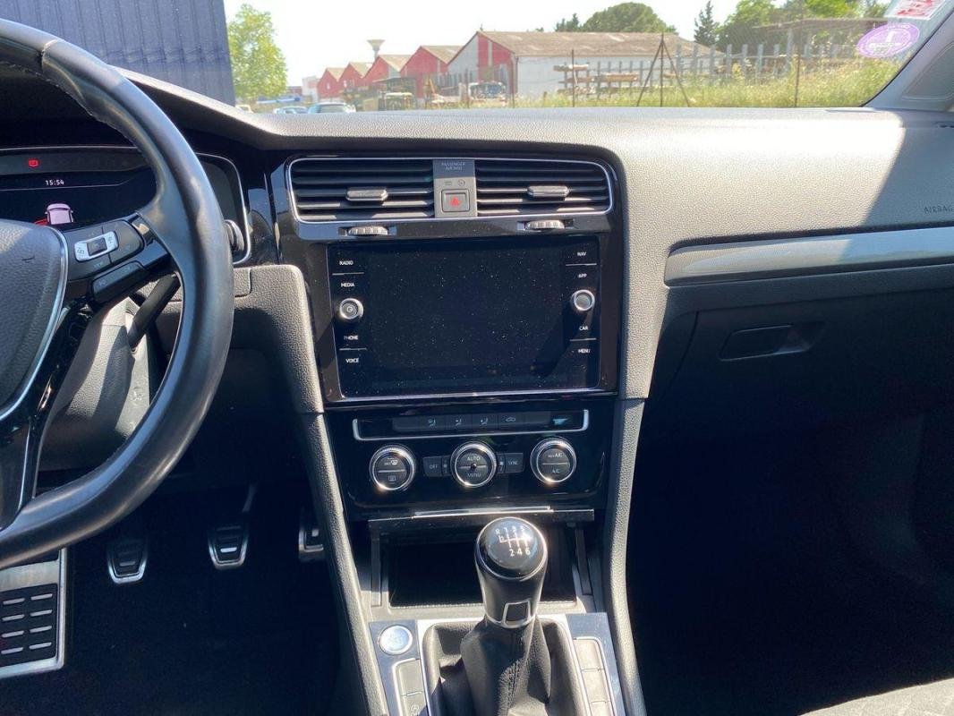 Volkswagen Golf - Photo 10