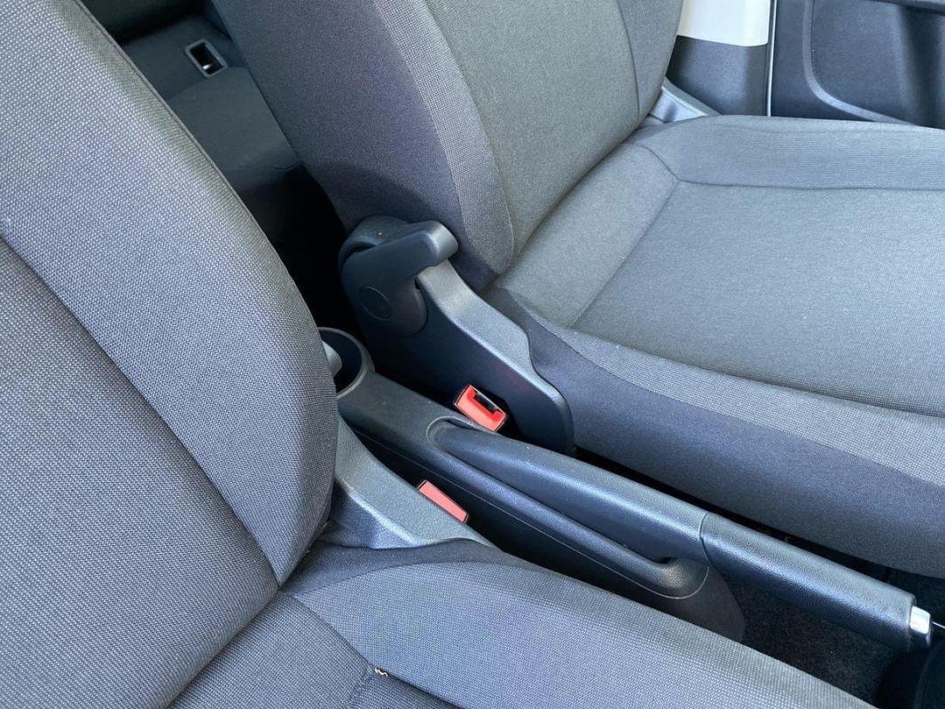 Volkswagen E-Up! - Photo 12