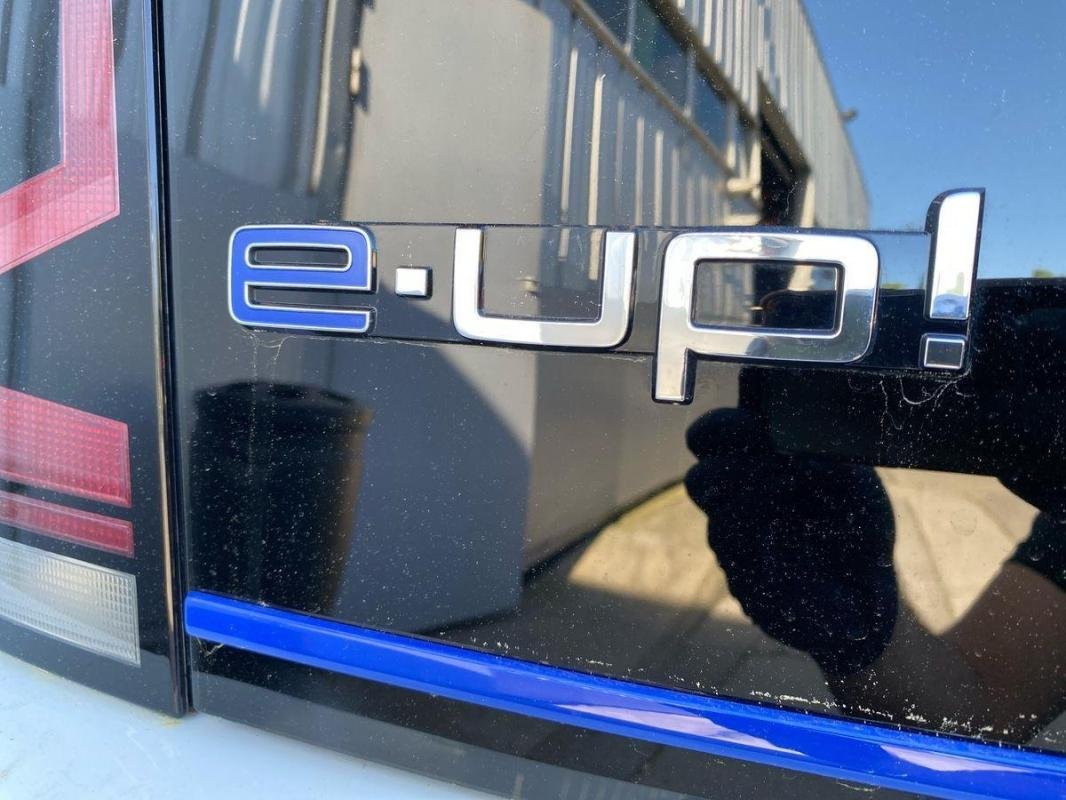 Volkswagen E-Up! - Photo 27