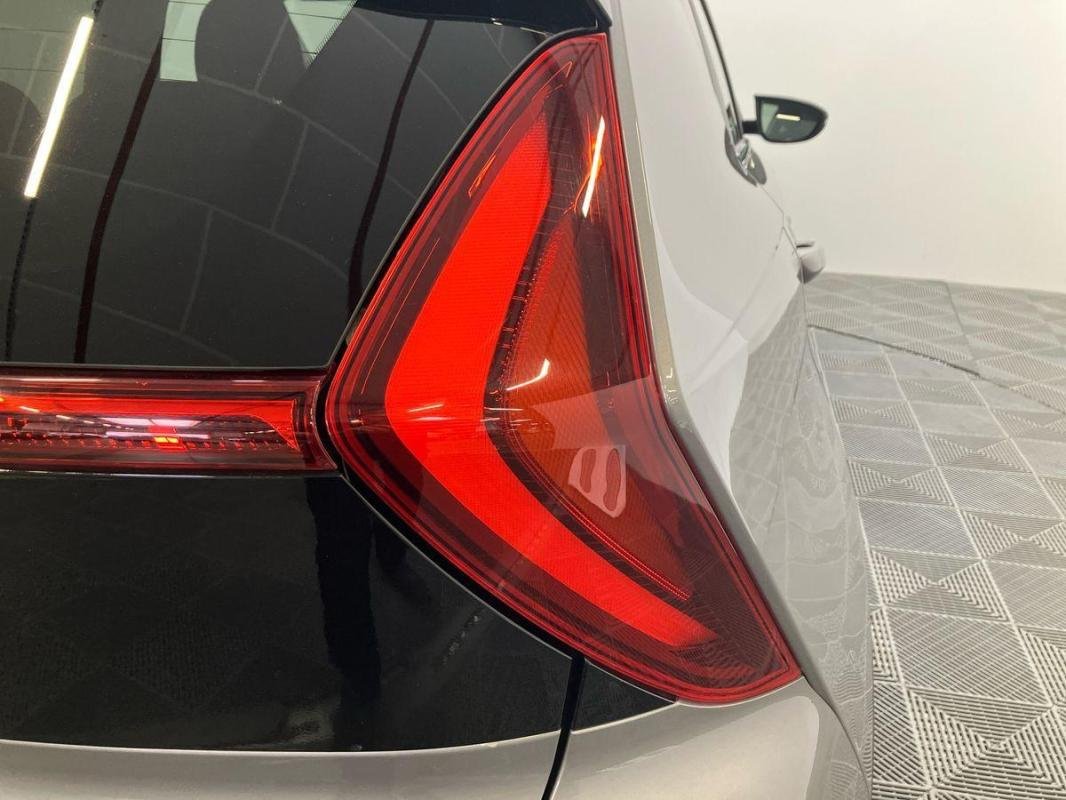 Hyundai Accent - Photo 30