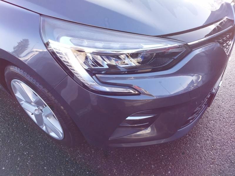 Renault Clio - Photo 17