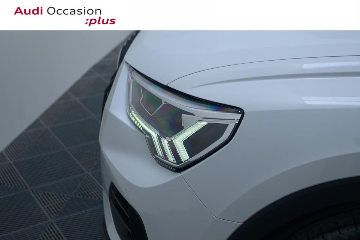 Audi Q3 - Photo 20