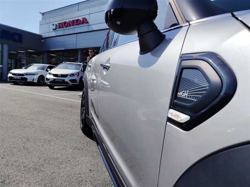 Mini Countryman - Photo 17