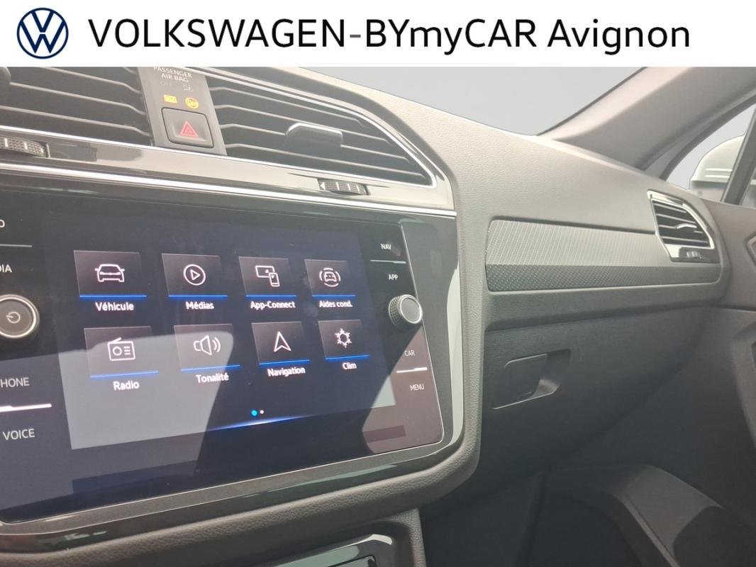 Volkswagen Tiguan - Photo 13