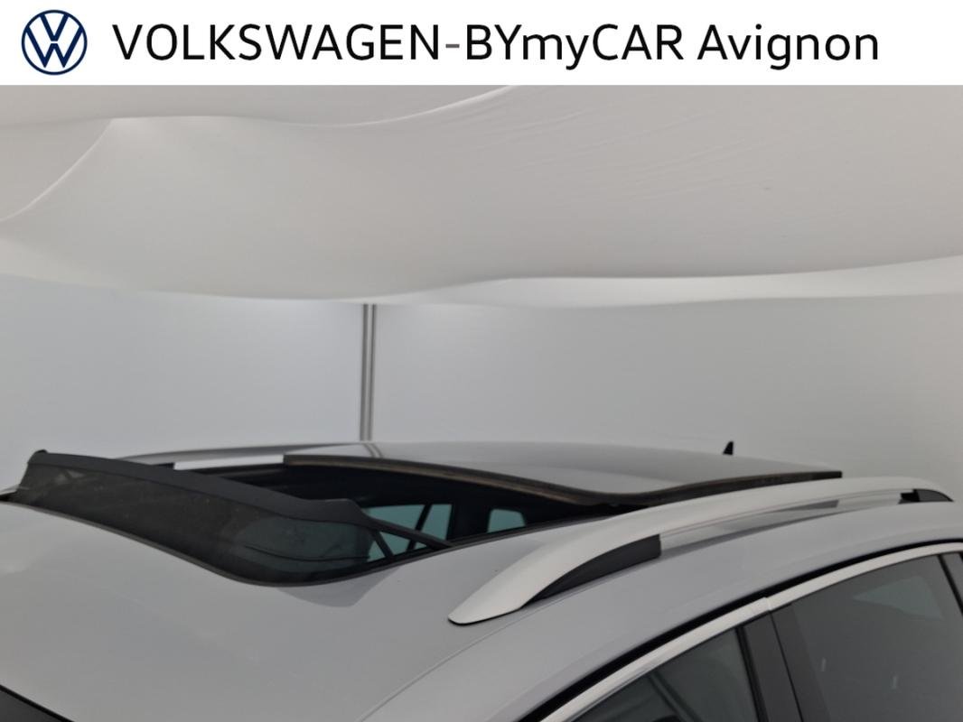 Volkswagen Tiguan - Photo 22