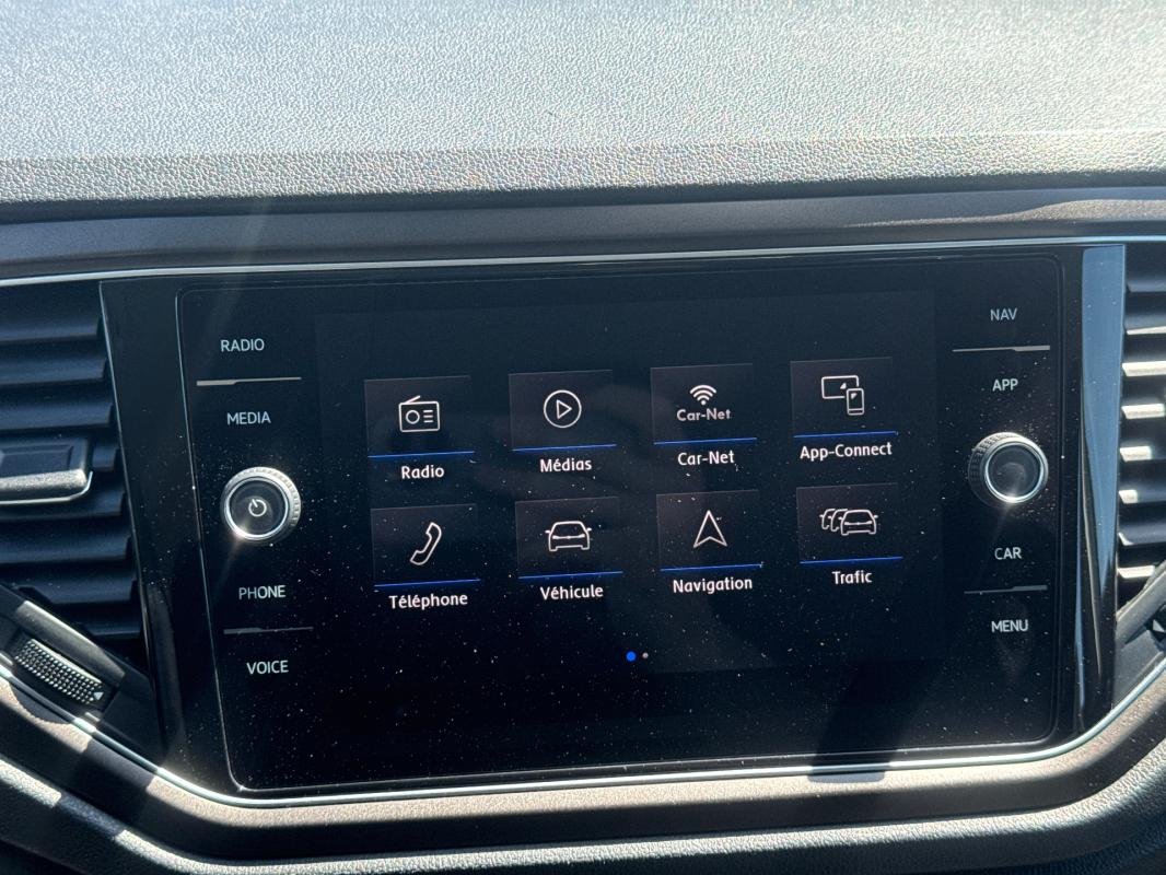 Volkswagen T-Roc - Photo 12