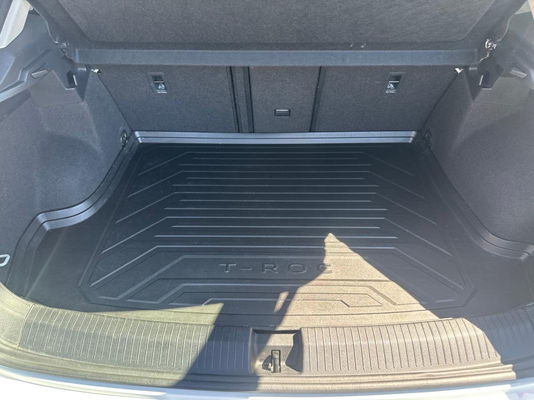 Volkswagen T-Roc - Photo 17