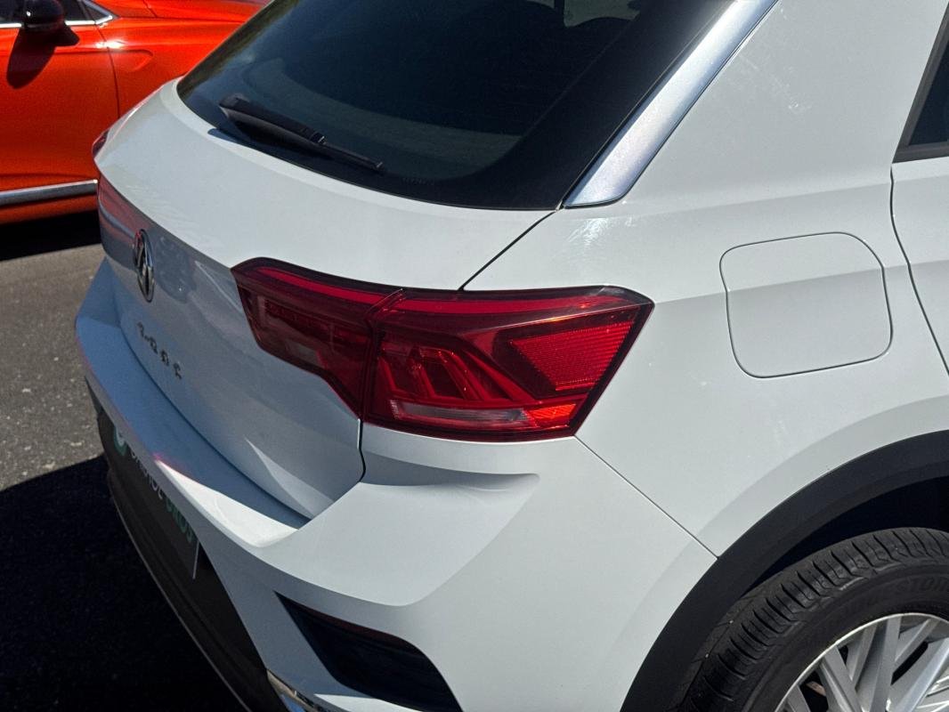 Volkswagen T-Roc - Photo 22