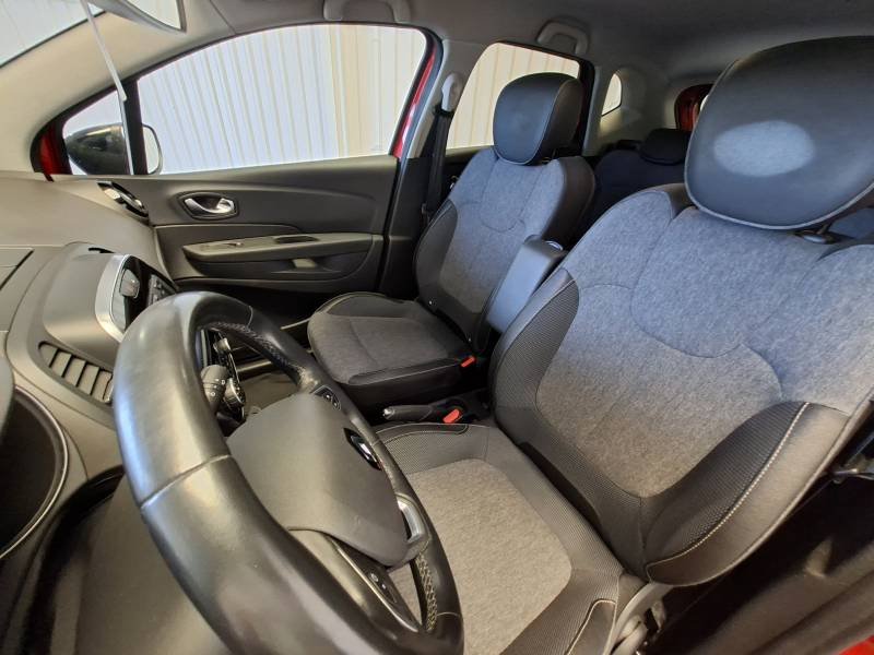 Renault Captur - Photo 18