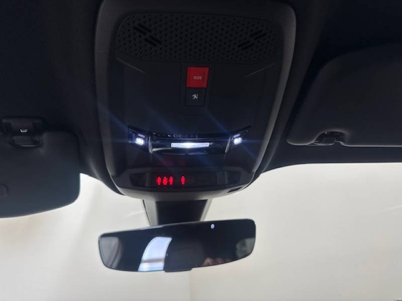 Peugeot 2008 - Photo 13