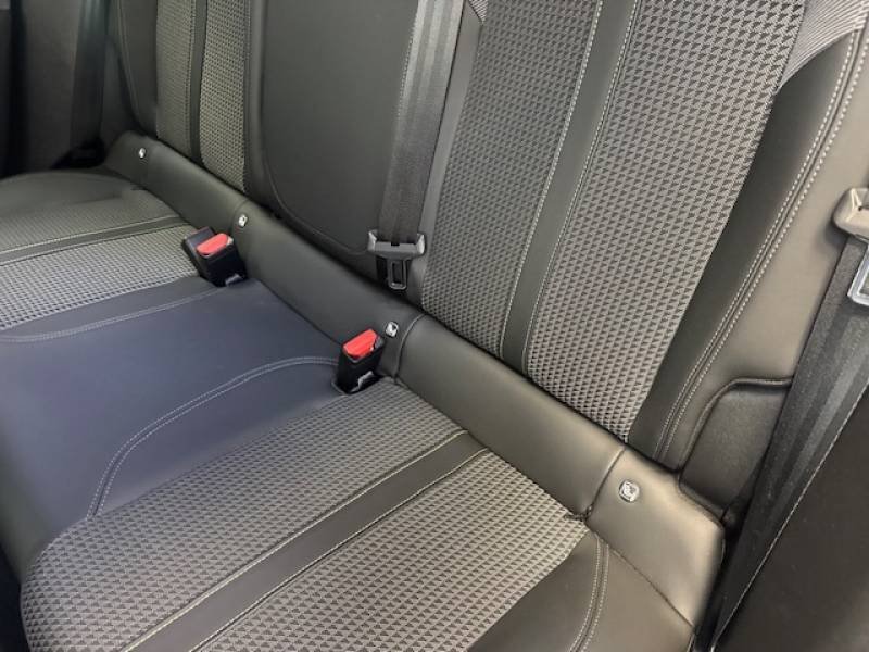 Peugeot 2008 - Photo 9