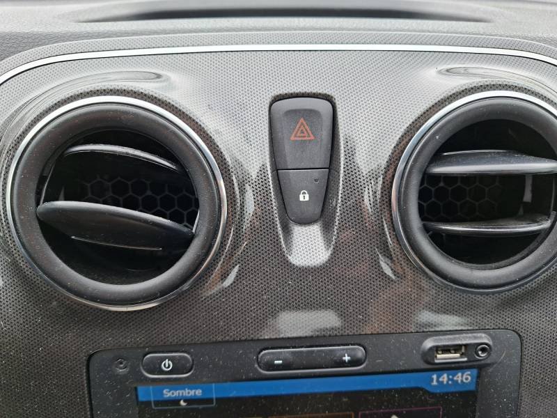 Dacia Sandero - Photo 30