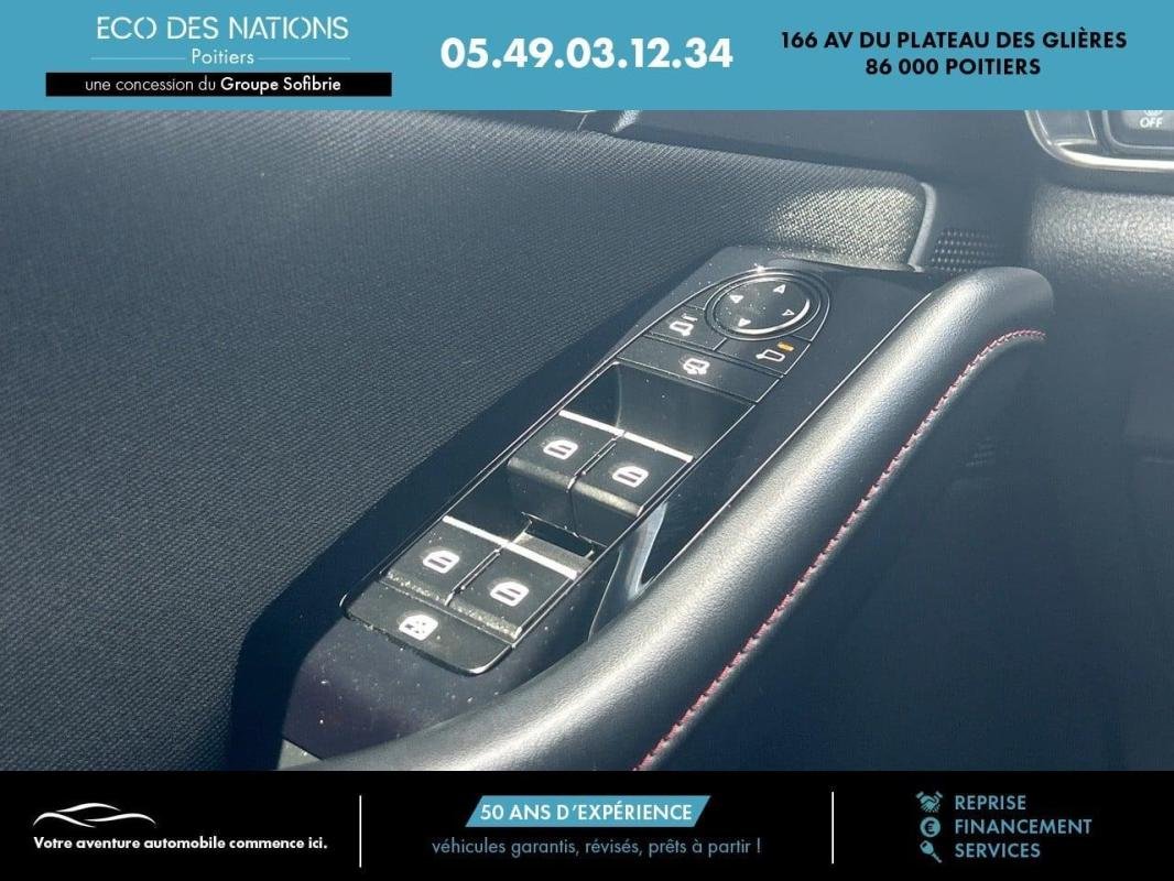 Mazda CX-30 - Photo 14