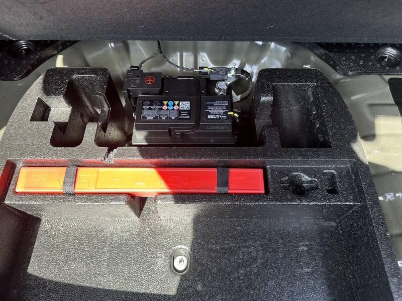 MG ZS - Photo 14