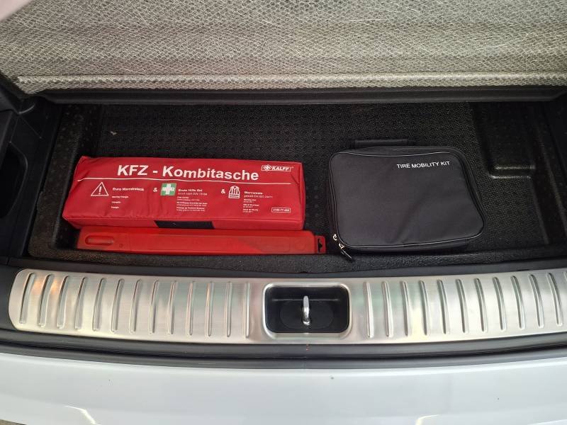 Kia Sportage - Photo 13