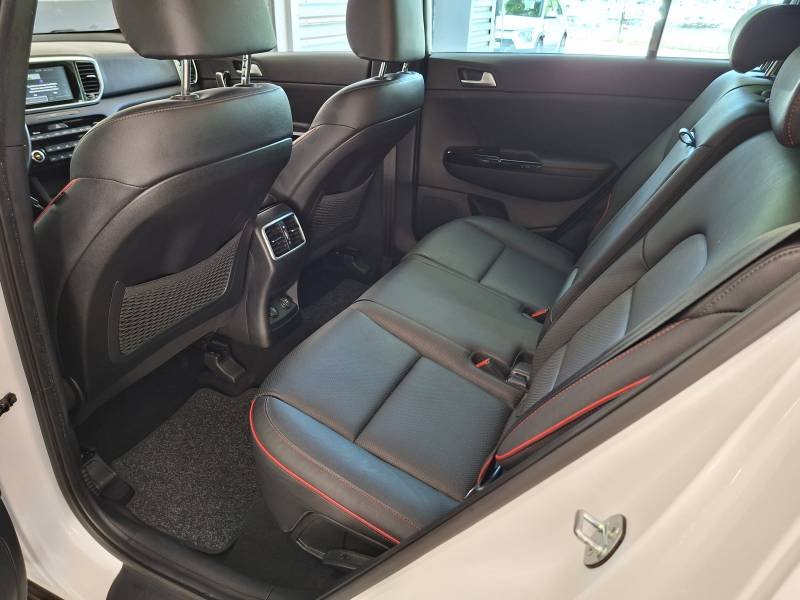 Kia Sportage - Photo 16
