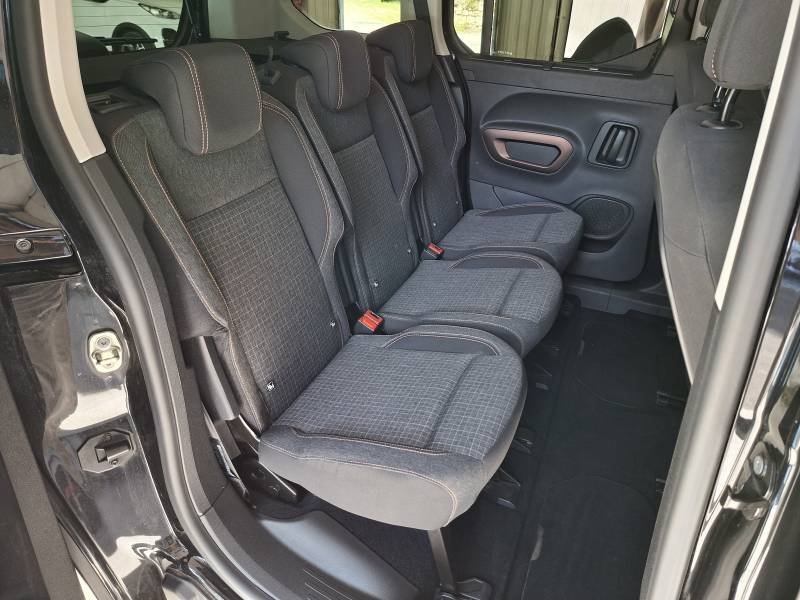 Peugeot Rifter - Photo 15