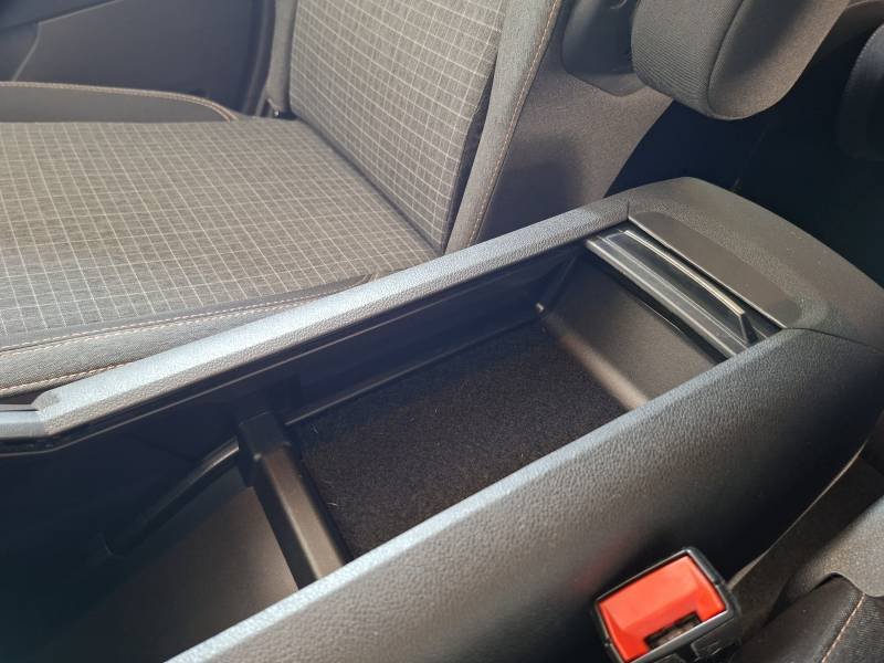 Peugeot Rifter - Photo 37