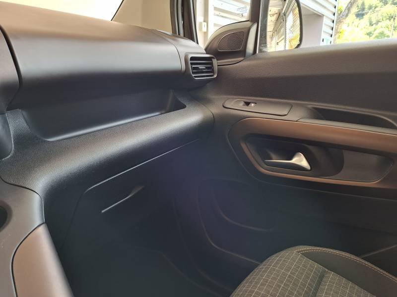 Peugeot Rifter - Photo 39