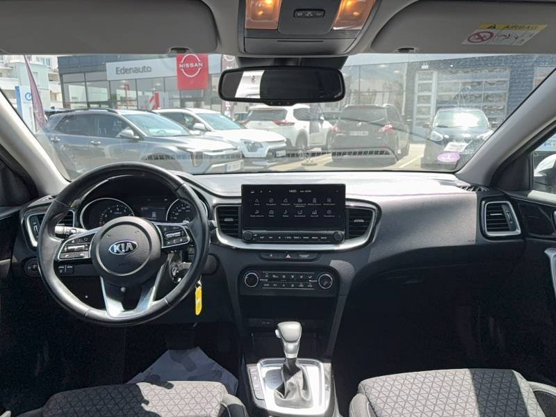 Kia CEED - Photo 11