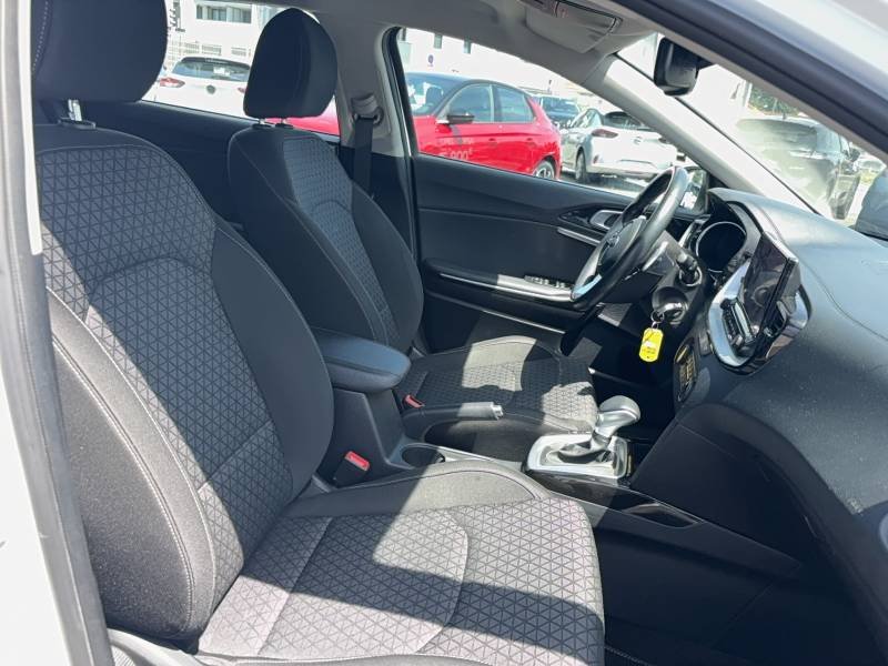 Kia CEED - Photo 12