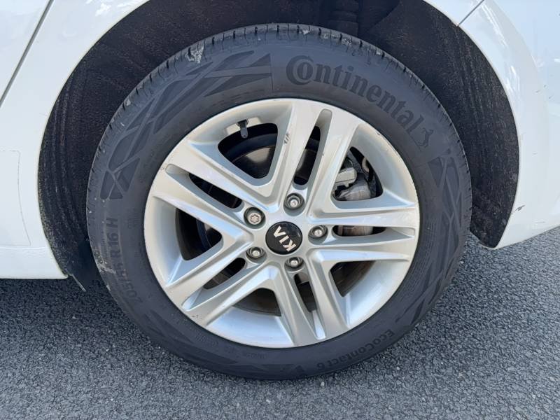 Kia CEED - Photo 37