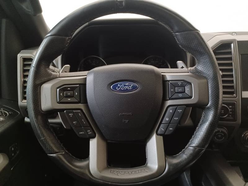 Ford Raptor - Photo 17