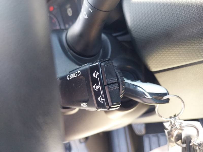 Renault Clio - Photo 24