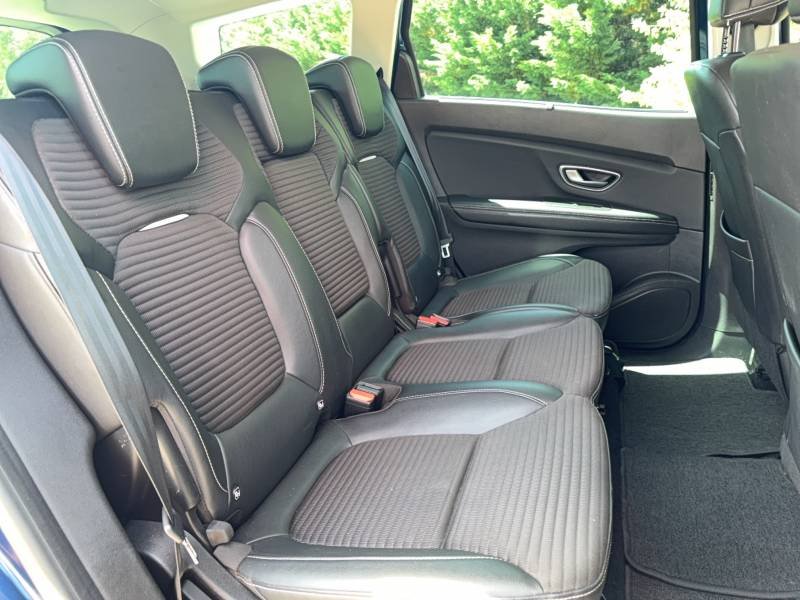 Renault Grand Scénic - Photo 8