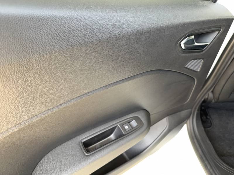 Renault Clio - Photo 12
