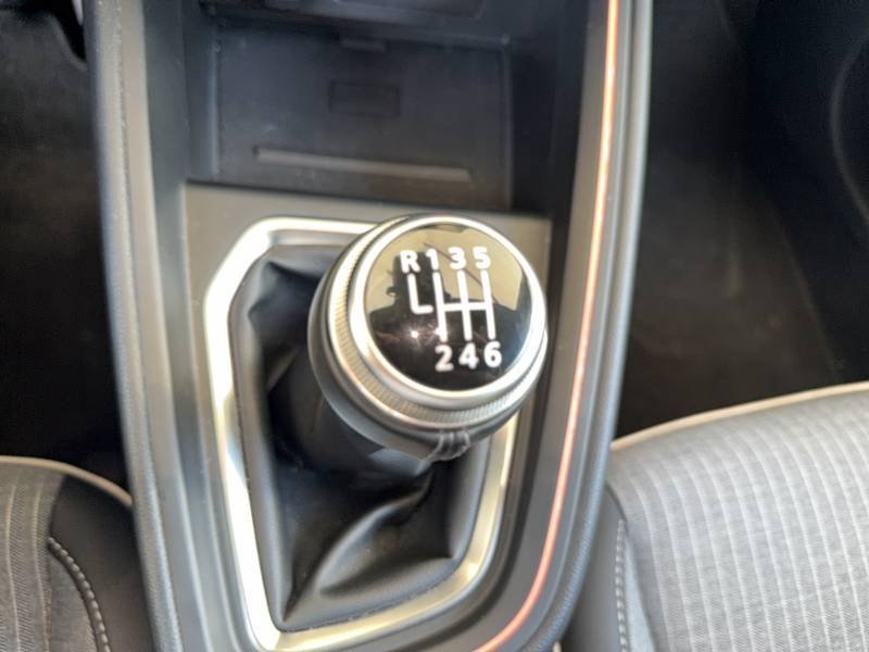 Renault Clio - Photo 18