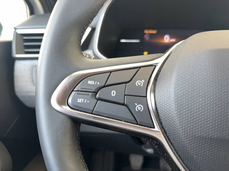Renault Clio - Photo 28