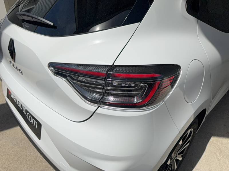 Renault Clio - Photo 36