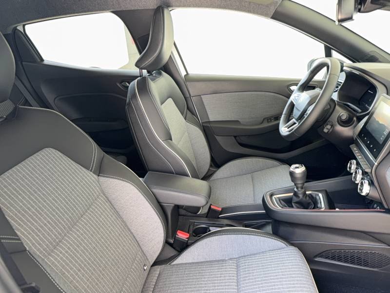 Renault Clio - Photo 9