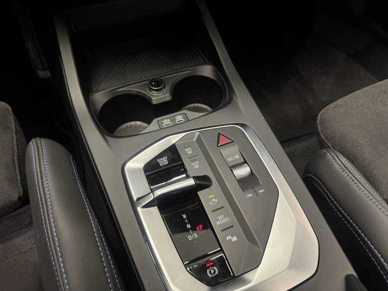 BMW Serie 2 - Photo 6