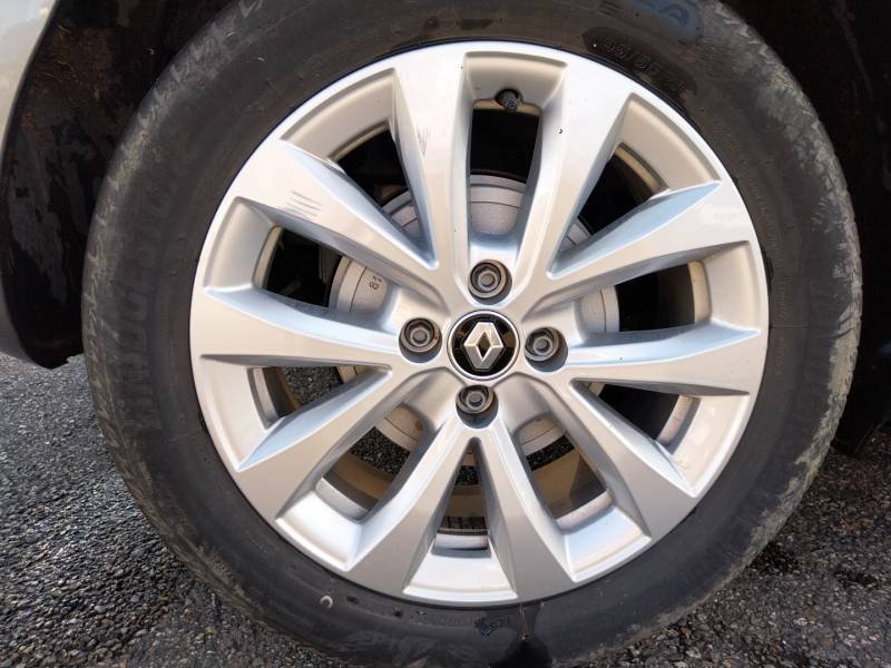 Renault Clio - Photo 16