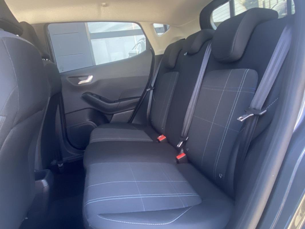 Ford Fiesta - Photo 11