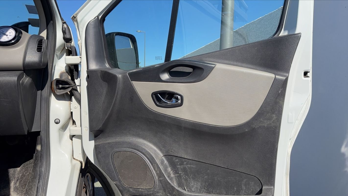 Renault Trafic - Photo 23
