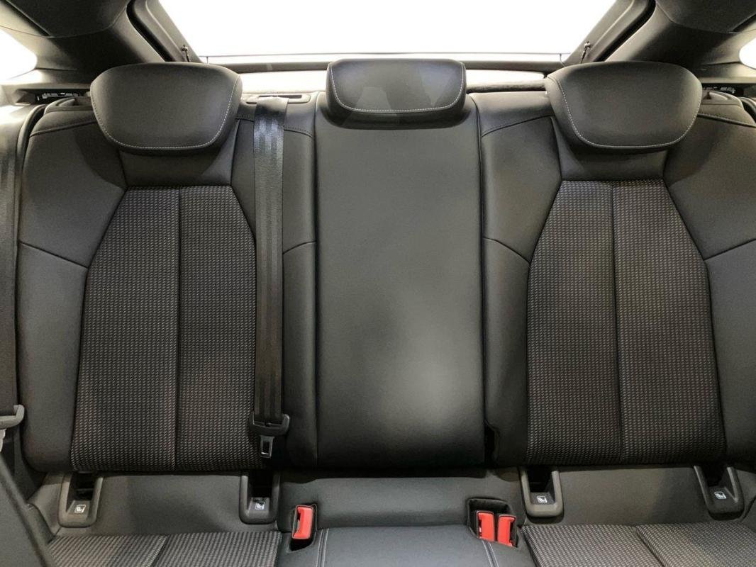 Audi Q4 e-tron - Photo 22
