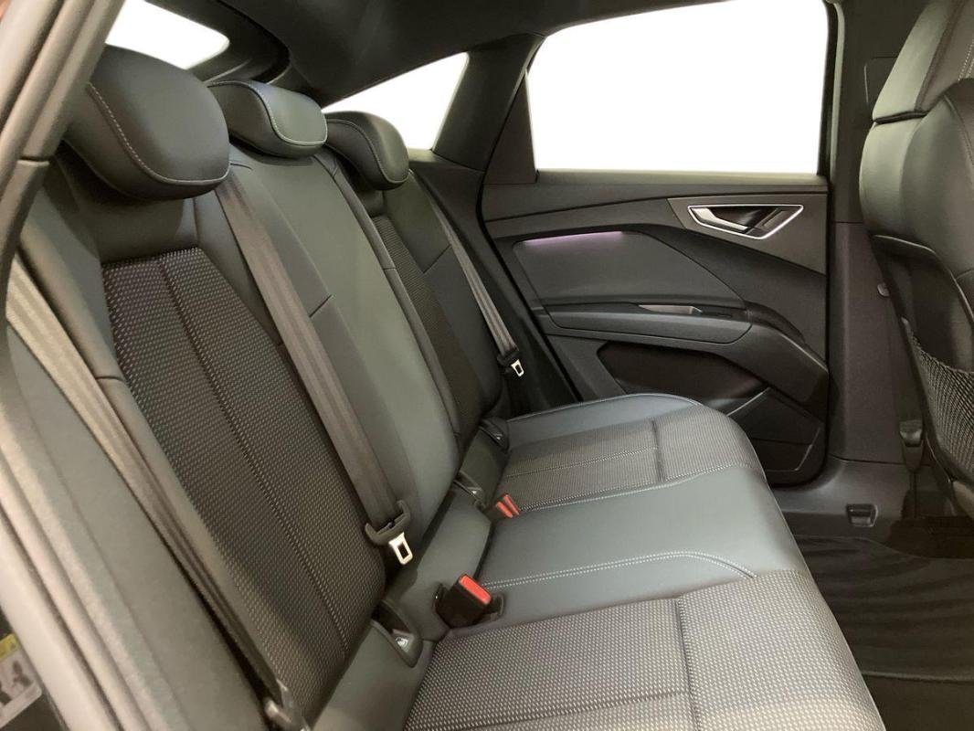 Audi Q4 e-tron - Photo 23