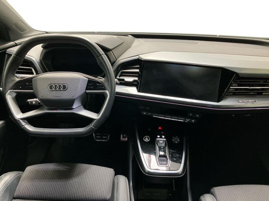 Audi Q4 e-tron - Photo 8