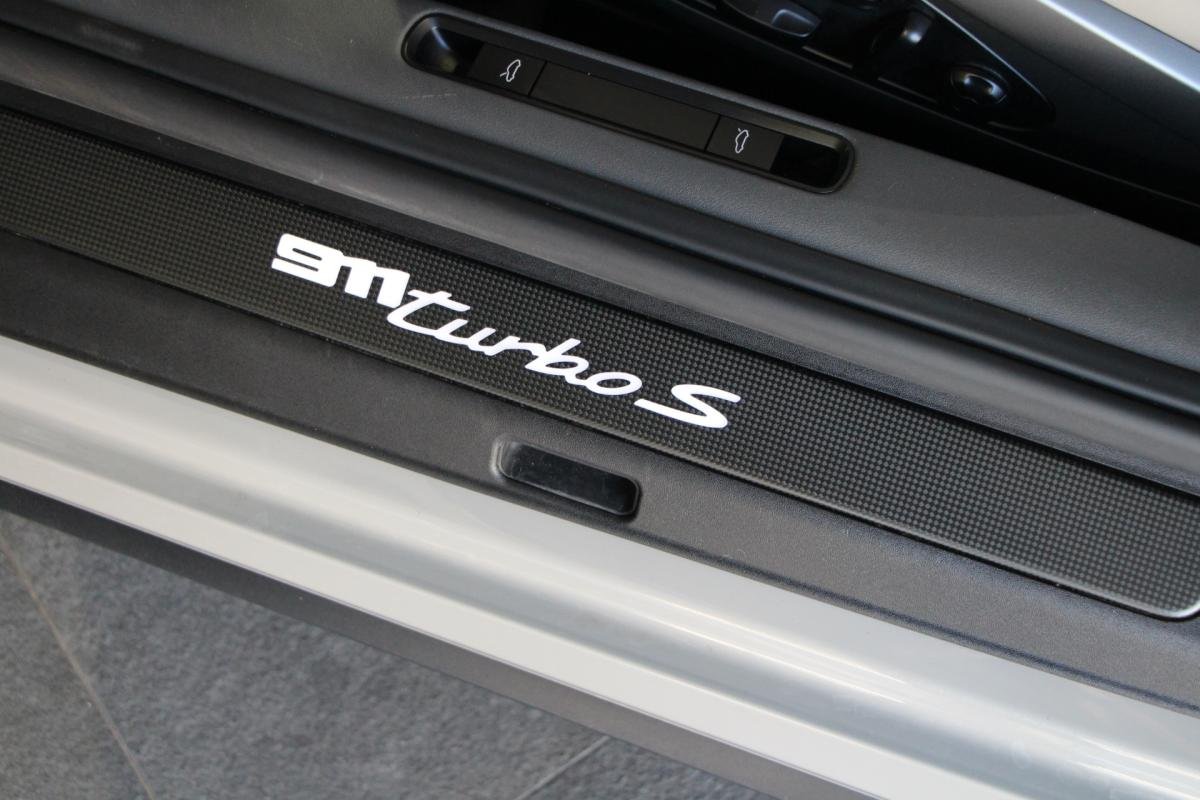 Porsche 911 - Photo 14